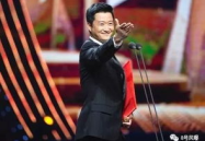 娱乐圈吃瓜吴京是真的吗,吴京“吃瓜”真相揭秘
