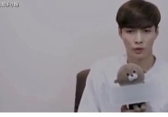 娱乐吃瓜群众张艺兴,从流量小生到实力派，娱乐圈的“吃瓜”传奇