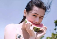 娱乐吃瓜酱的头像图片女,揭秘网红女生的时尚魅力